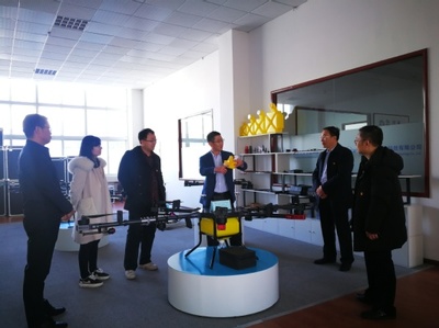 物電學院教工二支部 “黨員博士服務團”深入企業一線，以科技咨詢服務賦能產業升級